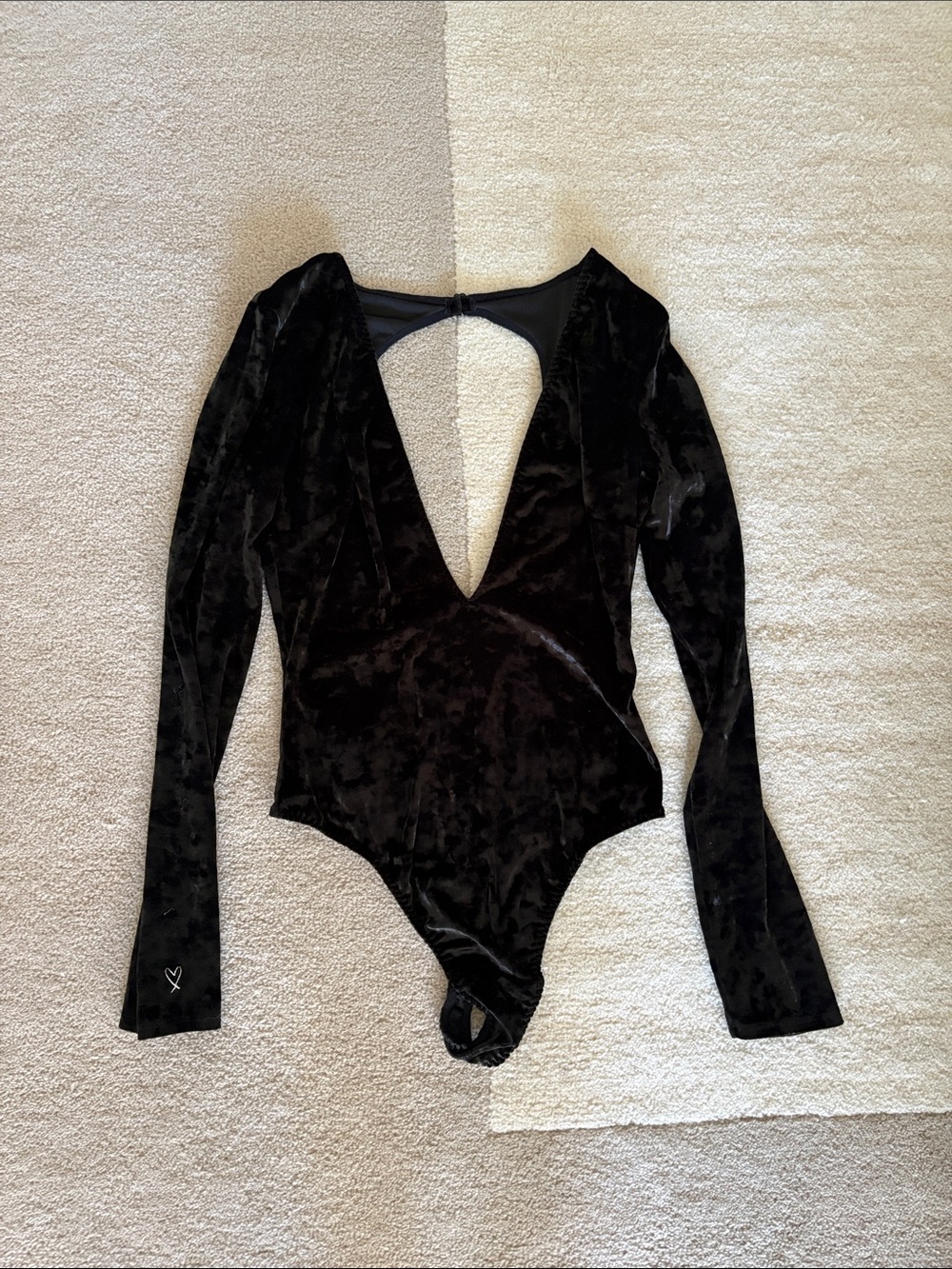 Victoria Secret - Black Velvet Long-Sleeve Plunge Bodysuit
